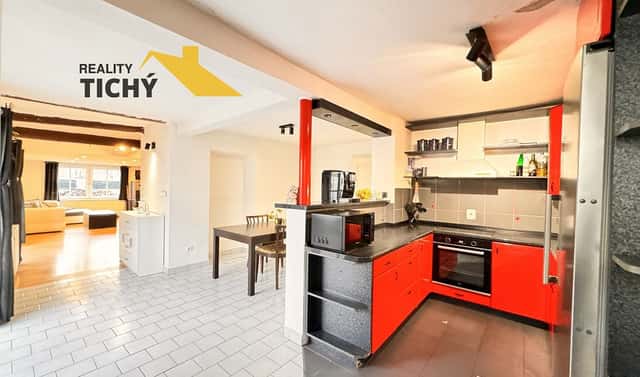 Prodej domu 123 m² s pozemkem 438 m², Husova, Hronov, okres Náchod