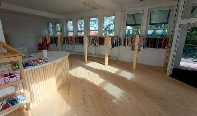 Pronájem obchodních prostor 330 m², Nádražní, Ždírec nad Doubravou, okres Havlíčkův Brod