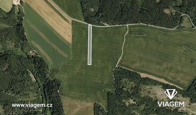 Prodej pole 2 744 m², Suchdol, okres Prostějov