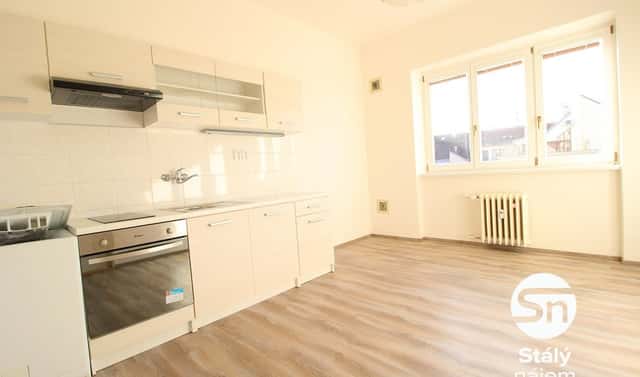 Pronájem bytu 1+1 43 m², náměstí 14. října, Praha 5 – Smíchov