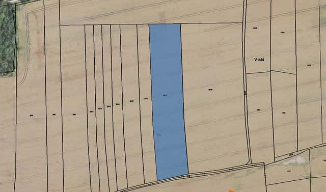 Prodej pole 2 507 m², Nučice, okres Praha-západ