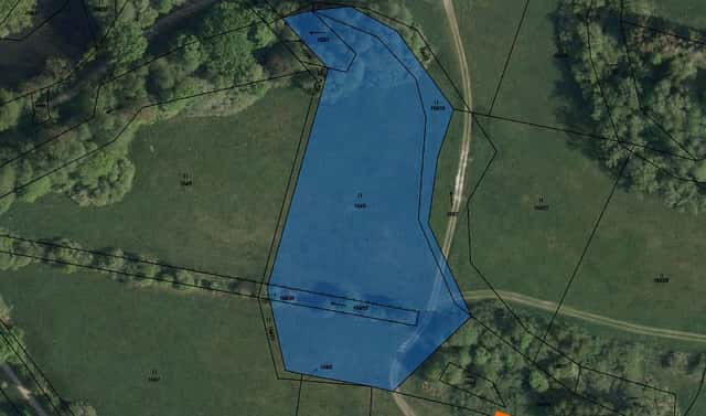 Prodej pole 1 088 m², Hradec Králové