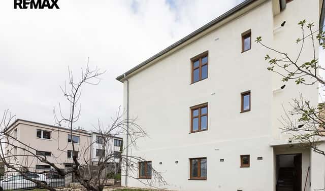 Prodej domu 207 m² s pozemkem 450 m², Bakalářská, Praha 10 – Malešice