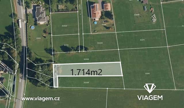 Prodej pole 1 715 m², Dolní Domaslavice, okres Frýdek-Místek