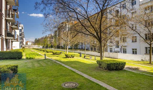 Pronájem bytu 3+kk 95 m², Korunní, Praha 2 – Vinohrady