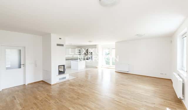 Pronájem domu 400 m² s pozemkem 10 000 m², Pod Valem II., Průhonice, okres Praha-západ