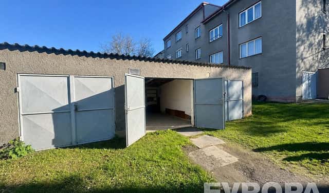 Prodej garáže 17m2, Brožíkova, Plzeň, Plzeň, okres Plzeň-město