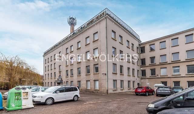 Pronájem skladovacích prostor 1 767 m², Husova, Hořice, okres Jičín