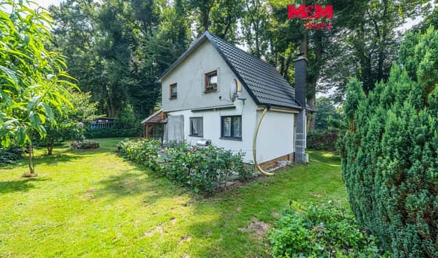 Prodej chaty/chalupy 100 m² s pozemkem 1 040 m², Lipová, Lštění – Zlenice, okres Benešov