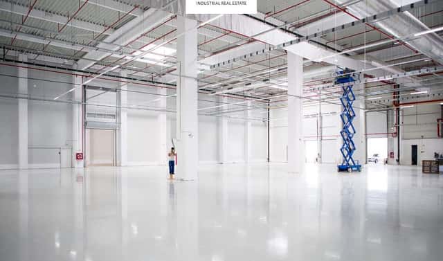Pronájem výrobních prostor 4 724 m², Česká Lípa – Dobranov