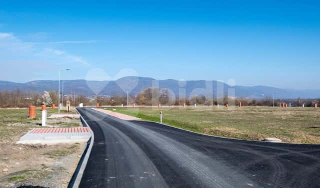 Prodej stavebního pozemku 1 000 m², Vrskmaň, okres Chomutov
