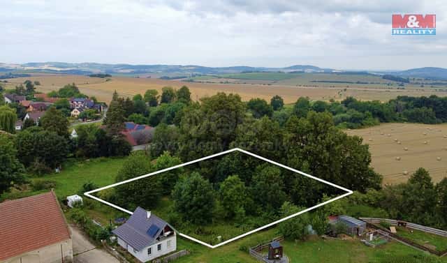 Prodej stavebního pozemku 1 795 m², Bystřice – Božkovice, okres Benešov