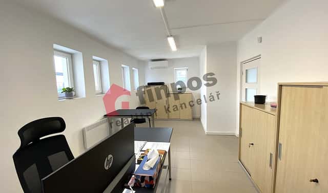 Pronájem kanceláře 20 m², Pětihosty, okres Praha-východ