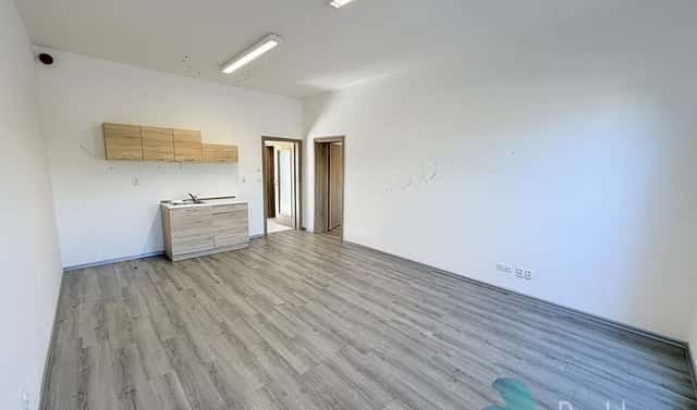 Pronájem kanceláře 72 m², Budějovická, Český Krumlov – Domoradice