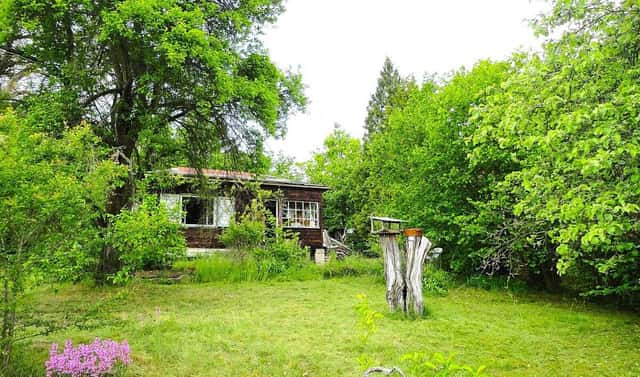 Prodej stavebního pozemku 728 m², Na Výsluní, Petrov – Chlomek, okres Praha-západ