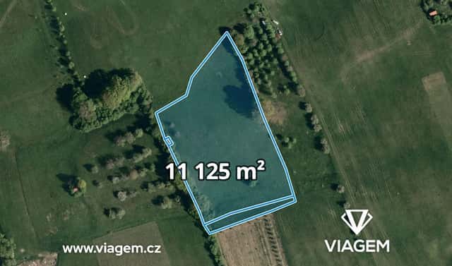Prodej pole 5 562 m², Vizovice, okres Zlín