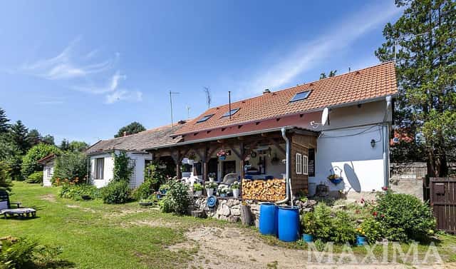 Prodej domu 250 m² s pozemkem 1 555 m², Doubravčice, okres Kolín