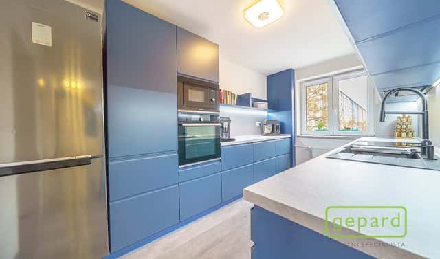 Prodej bytu 3+1 100 m², Šumavská, Karlovy Vary