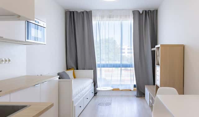Pronájem bytu 1+kk 18 m², Poděbradská, Praha 9 – Vysočany