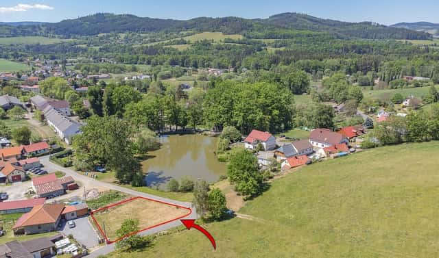 Prodej stavebního pozemku 716 m², Dlouhá Ves, okres Klatovy