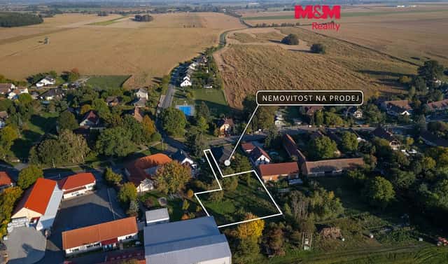 Prodej stavebního pozemku 1 865 m², Bezděkov, okres Pardubice