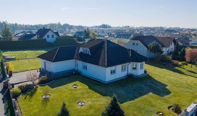 Prodej domu 397 m² s pozemkem 1 813 m², Lesní, Srubec, okres České Budějovice