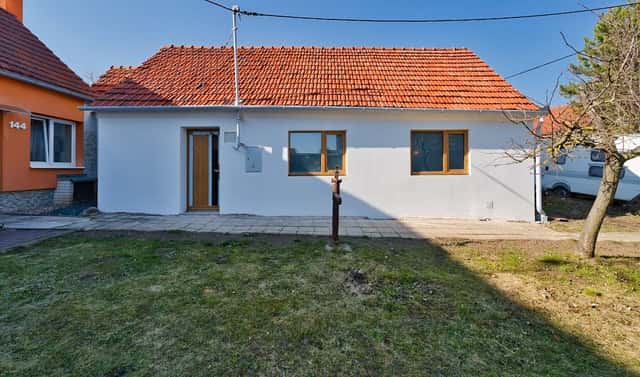 Prodej domu 100 m² s pozemkem 188 m², Hostěrádky-Rešov, okres Vyškov