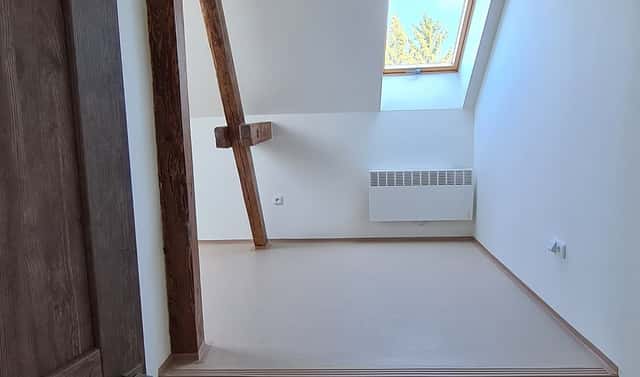 Pronájem kanceláře 12 m², ČSA, Milovice, okres Nymburk