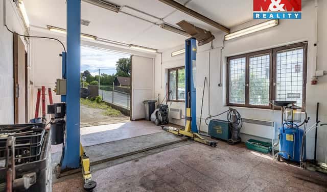 Prodej obchodních prostor 92 m², Staříč, okres Frýdek-Místek