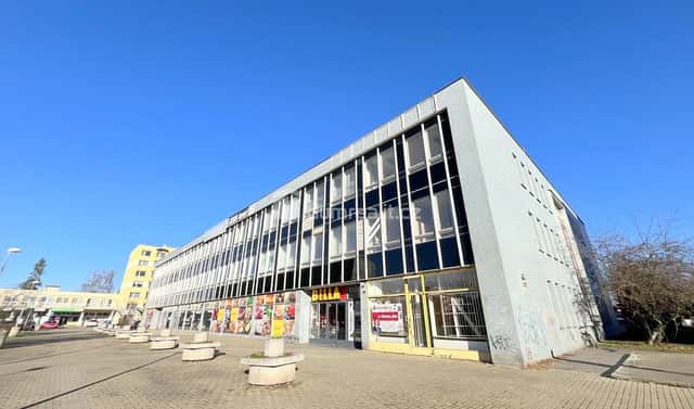 Pronájem obchodních prostor 216 m², J. Opletala, České Budějovice – České Budějovice 2