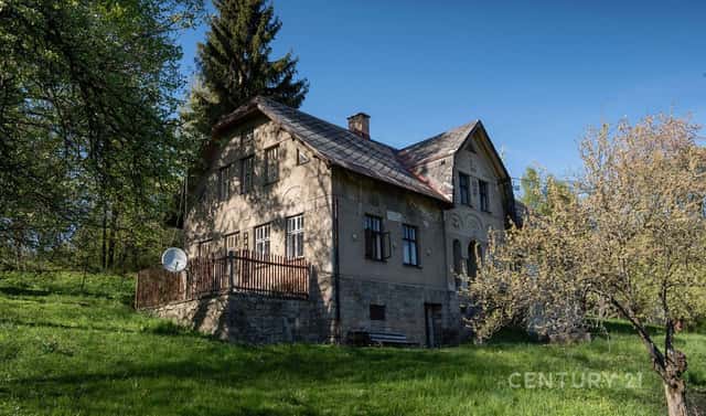 Prodej domu 488 m² s pozemkem 1 781 m², Zlatá Olešnice, okres Jablonec nad Nisou