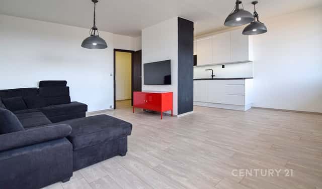Pronájem bytu 3+kk 74 m², V předpolí, Praha 10 – Vršovice