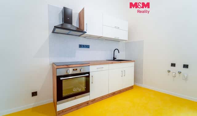 Pronájem bytu 3+1 71 m², Sedláčkova, Plzeň – Vnitřní Město, okres Plzeň-město