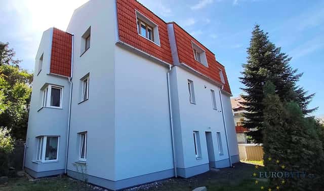 Pronájem bytu 2+1 70 m², Na vrstvách, Praha 4 – Podolí