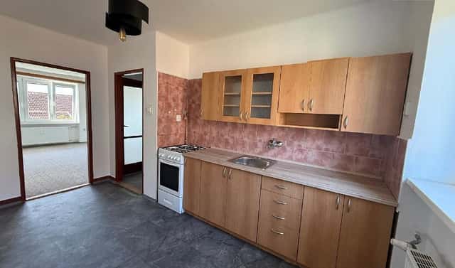 Prodej bytu 2+1 65 m², Hornická, Meziboří, okres Most