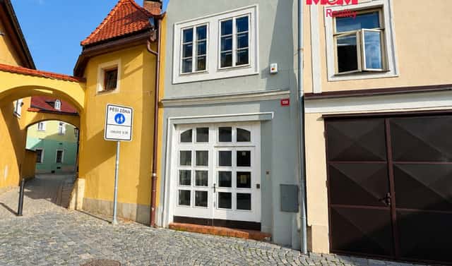 Pronájem obchodních prostor 100 m², Panská, Jindřichův Hradec – Jindřichův Hradec I