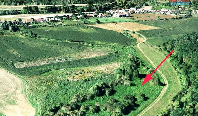 Prodej pole 6 300 m², Staňkovice, okres Louny