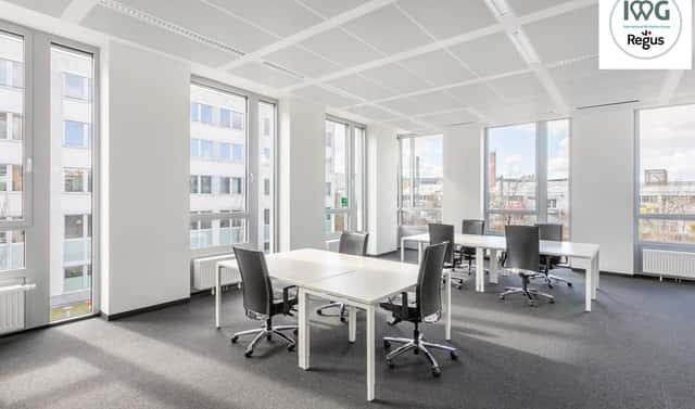 Pronájem kanceláře 25 m², Rohanské nábřeží, Praha 8 – Karlín