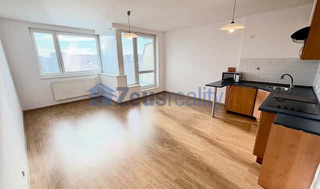 Pronájem bytu 1+kk 44 m², Melodická, Praha 5 – Stodůlky