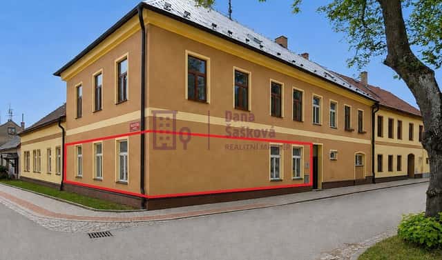 Prodej bytu 2+1 80 m², Husova, Nová Včelnice, okres Jindřichův Hradec