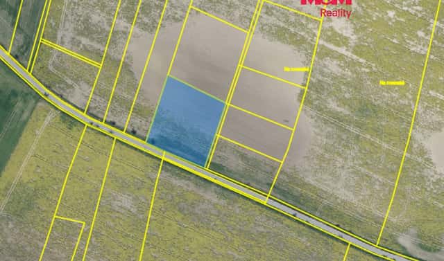 Prodej pole 5 390 m², Moravany, okres Pardubice
