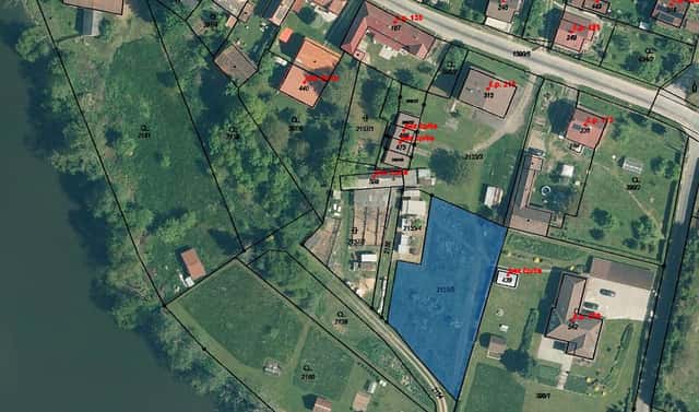 Prodej stavebního pozemku 1 492 m², Lnáře, okres Strakonice
