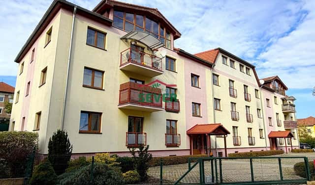 Prodej bytu 3+1 65 m², Josefa Dobrovského, Most