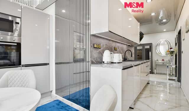 Prodej bytu 3+1 64 m², Bezručova, Chomutov