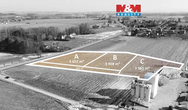 Prodej komerčního pozemku 12 985 m², Vojkovice, okres Frýdek-Místek
