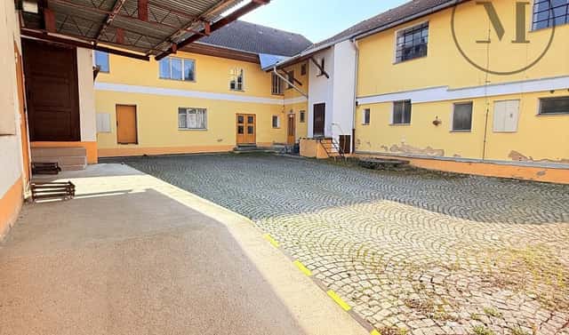 Pronájem výrobních prostor 300 m², Mírové Náměstí, Netolice, okres Prachatice