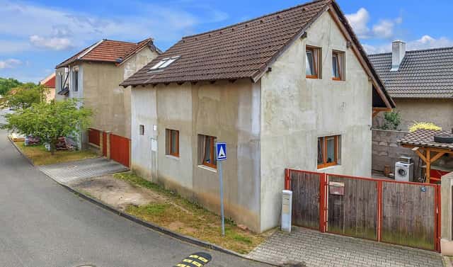 Prodej domu 95 m² s pozemkem 118 m², 5. května, Žiželice, okres Kolín