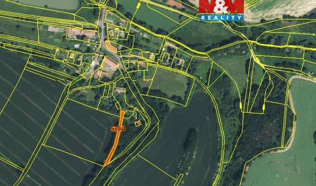 Prodej louky 734 m², Snědovice – Mošnice, okres Litoměřice