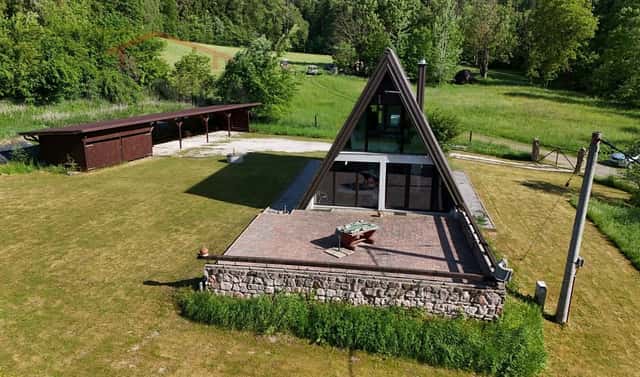 Prodej domu 111 m² s pozemkem 2 537 m², Lomnice nad Popelkou – Tikov, okres Semily