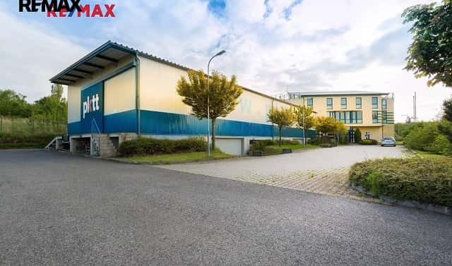Pronájem skladovacích prostor 2 325 m², Strančice, okres Praha-východ